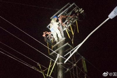 110千伏響水巖變電站開展零點(diǎn)搶修作業(yè)，恢復(fù)三條線路安全穩(wěn)定供電