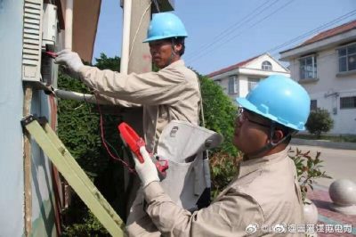 排查消缺保障仲夏高峰負(fù)荷期間電網(wǎng)安全穩(wěn)定，用戶清涼度夏