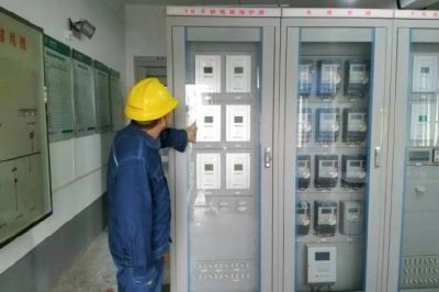 5座35千伏變電站設(shè)備運行情況進行巡視檢查、核對數(shù)據(jù)、負荷測溫、梳通防洪渠