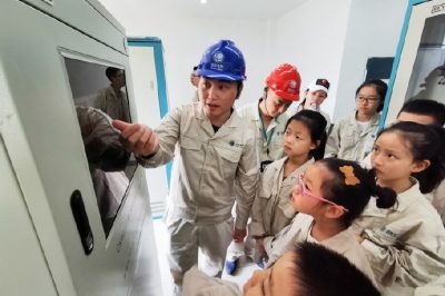 重慶長壽供電公司精心策劃組織了“‘電娃娃’看電力”主題活動(dòng)