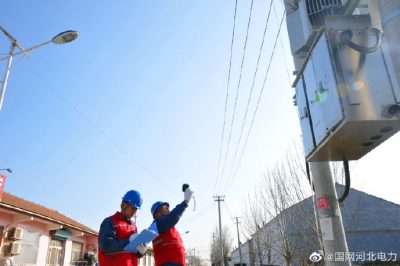 對擔(dān)負供暖任務(wù)的線路、臺區(qū)、配電箱等進行拉網(wǎng)式排查